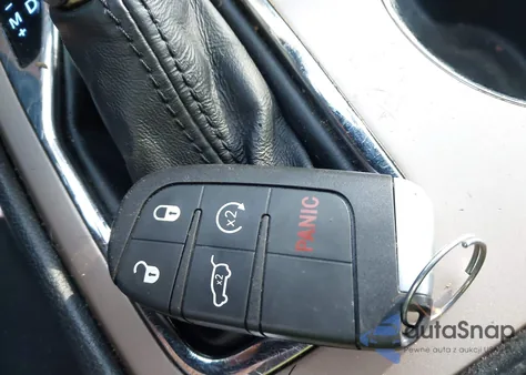 2017 Jeep Grand Cherokee Laredo 4X4 from USA, damaged, VIN 1C4RJFAG3HC750750